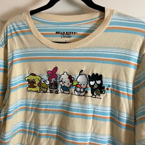 Hello Kitty & Friends Sanrio Kawaii Mart long sleeve shirt size large - Picture 3 of 12